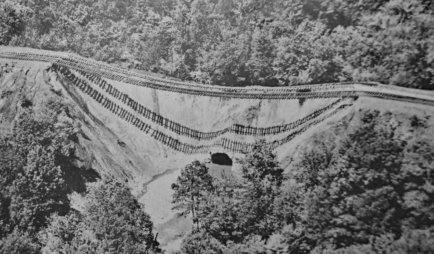DL&W tracks hanging in the air after wash-out at Devil’s Hole - taken during fly-over by U.S. Army Signal Corps, August 1955. Notice the culvert at the base.